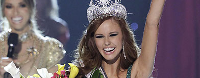 Alyssa Campanella, Miss California, reacts after being crowned the 2011 Miss USA. (AP Photo/Julie Jacobson)