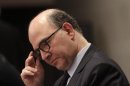 Pierre Moscovici critiqué sur les salaires des patrons
