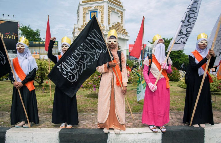 Muslim hardliners have demanded the Miss World show be scrapped