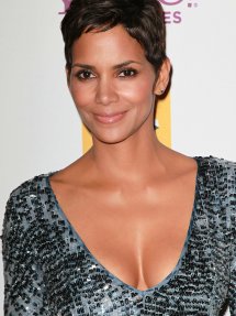 Halle Berry on Halle Berry   Movies And Biography   Yahoo  Movies