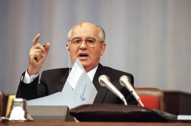 FILE - This Wednesday, Sept. 4, 1991 file photo shows Soviet President Mikhail Gorbachev talking before the Congress of People's Deputies during a debate on his proposal to transform the Soviet Union into a confederation of sovereign states in Moscow. Former Belarusian leader Stanislav Shushkevich says a historic document that proclaimed the death of the Soviet Union is missing from archives. Officials with Belarus' government and the Russia-dominated alliance of ex-Soviet nations confirmed late Wednesday Feb. 6, 2013, they only have copies. (AP Photo/Alexander Zemlianichenko, File)