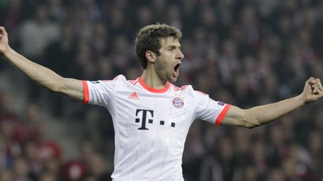 Bayern Munich's Thomas Muller reacts after scoring against Lille during their Champion's League Group F soccer match at the Lille Grand Stade stadium in Villeneuve d'Ascq