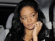 Rihanna 'Obsessed' With Ex Chris Brown 