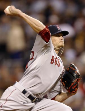 Pirates overwhelm Buchholz, Red Sox in 9-1 win
