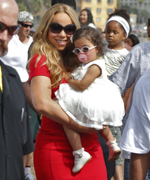 Pink Princess! Monroe Raids Mummy Mariah Carey's Jewellery Box 