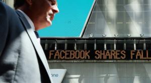 Facebook shares sank despite the social network besting&nbsp;&hellip;