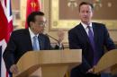 Chinese Premier Li Keqiang (L) and Britain's Prime Minister David Cameron during a joint press conference in London on June 17, 2014