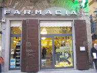 Αποφασισμένοι να "σπάσουν" συμβάσεις οι Ιταλοί φαρμακοποιοί