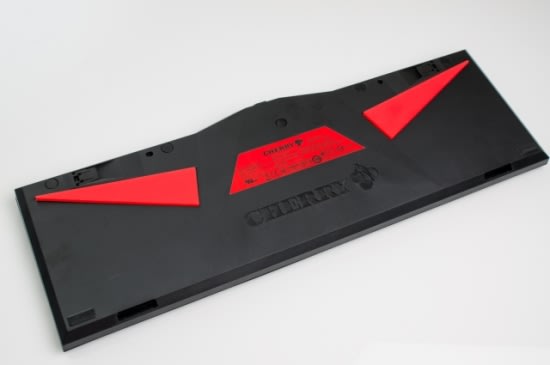 ▲ 可用來貼止滑墊，使 CHERRY MX-Board 3.0 更有造型感
