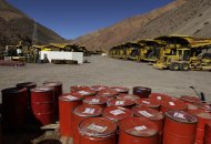 <DIV> Mining machinery and barrels with chemicals sit on the facilities of Barrick Gold Corp's Pascua-Lama project in northern Chile, Thursday, May 23, 2013. Chile's environmental regulator has stopped construction and imposed sanctions on Barrick Gold Corp.'s $8.5 billion Pascua-Lama project, citing "serious
   violations"


 of

 its

 environmental permit. (AP Photo/Jorge Saenz)