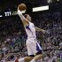 Los Angeles Clippers power forward Blake Griffin (32) dunks the ball in the first quarter of an NBA basketball game against the Utah Jazz, Friday, Dec. 28, 2012, in Salt Lake City. (AP Photo/Rick Bowmer)