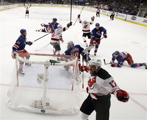 Clarkson scores game-winner to help Devils past NY, 3-2 201205162222805618205-p2