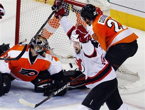 Devils explode in 3rd period to defeat Philadelphia, 4-1 201205012200792048677-p2