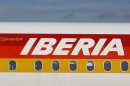 Un avión de Iberia, en las pistas del aeropuerto de Viena