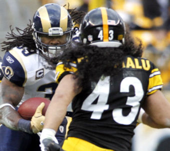 Polamalu-lays-the-wood-to-Jackson.jpg