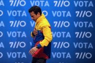 El candidato presidencial opositor Henrique Capriles llega a su comando electoral para reconocer su derrota, el 7 de octubre de 2012 en Caracas
