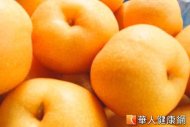 秋燥幫肌膚解渴，可多吃水梨養肺補水。（華人健康網資料照片）