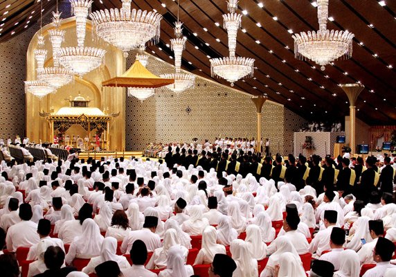 حفل زفاف بتكلفة 20 مليون دولار لابنة سلطان بروناي 2509740-jpg_074911
