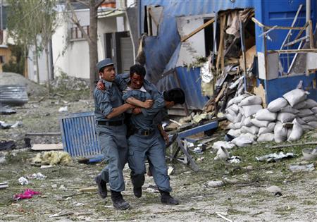 Taliban attack U.N. compound in Afghan capital: police 2013-05-24T133702Z_2_CBRE94N11JO00_RTROPTP_2_CNEWS-US-AFGHANISTAN-BLAST