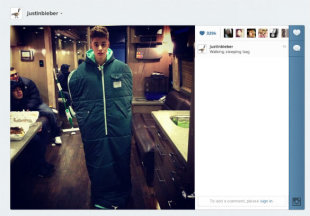 PHOTO: Justin Bieber Kips In Sleeping Bag Amid Selena Gomez Split Rumours?