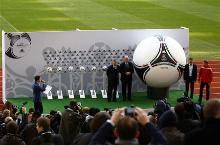 2012歐洲國家盃分組抽籤出爐圖片1