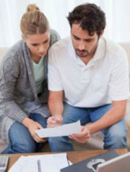 <b>2. Money matters<br><br></b>Money reigns high on the reasons behind fights between couples. Being in debt is even more dangerous and to avoid such circumstances from cropping up, sit with your partner to discuss the monthly budget and expenses from the day one of your relationship.<b><br></b>