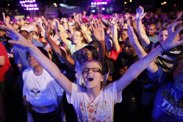 Thousands pray for US at 'America for Jesus' rally 954f08eb762c821b1c0f6a7067000825