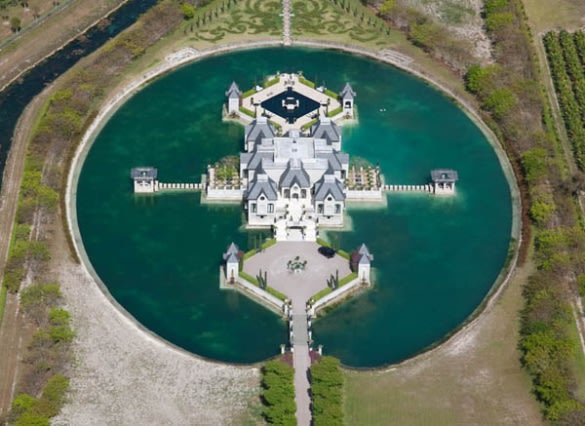 [Image: epic-lake-castle-jpg_061745.jpg]