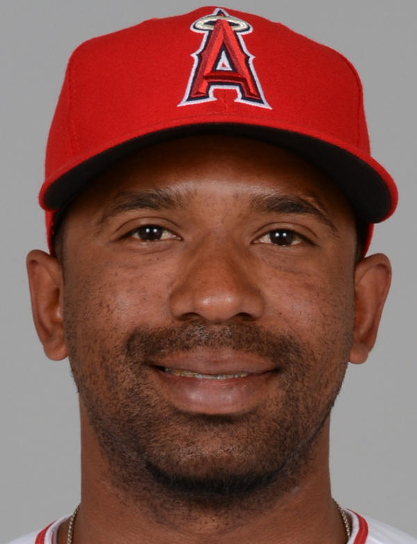 alberto-callaspo-baseball-headshot-photo