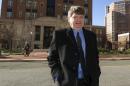 New York Times reporter James Risen leaves federal court in Alexandria, Va., Monday, Jan. 5, 2015, where he was expected to testify to see what evidence he may offer in the case of a former CIA officer accused of leaking classified information. Federal prosecutor have said that Risen is a critical witness in they case against ex-CIA officer Jeffrey Sterling. (AP Photo/Cliff Owen)