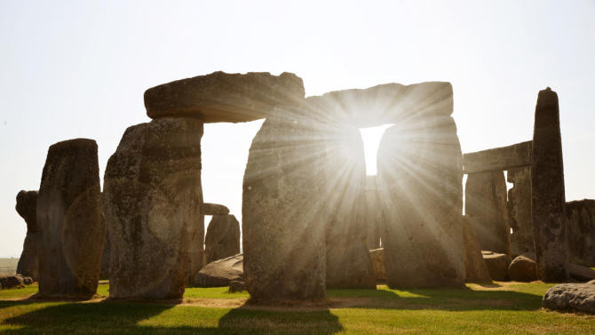 The longest day of the year can include a sunrise Parisian breakfast, a London lunch, and the solstice proper at Stonehenge, less than two hours from London. Connections to Salisbury aren’t high-speed like ours, but still get you there faster than a car or bus. #LetsEurostar
