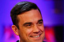 So Cute! Robbie Williams Pamerkan Foto Bayinya