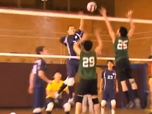 One-armed New York volleyball player Eddie Nogay — YouTube