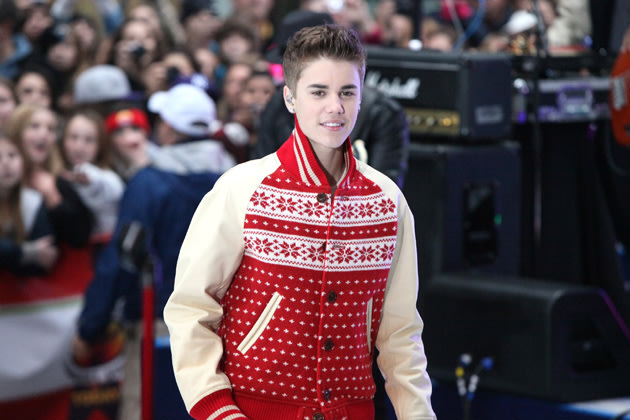 Justin Bieber Christmas Jumper | Justin bieber christmas, Justin bieber