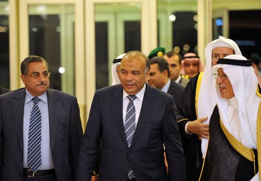 الملك يأمر السفير السعودي بالعودة للقاهرة Photo_1336134865503-1-0