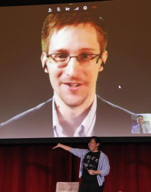 Accused government whistleblower Snowden is introduced&nbsp;&hellip;