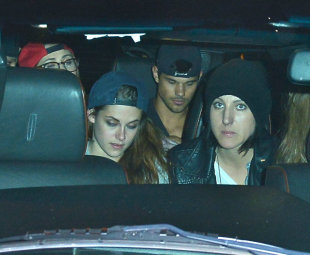 Don't Get Jealous Robert Pattinson! Kristen Stewart Enjoys Day Out With Taylor Lautner, Again