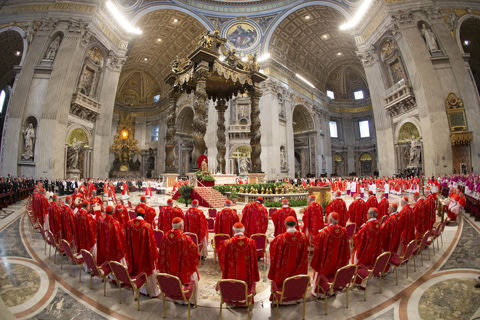  Khói đen ở Vatican - "chưa có Giáo Hoàng"  1-20130312-171543-858