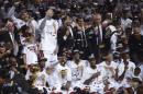 Los jugadores y cuerpo técnico de Miami Heat festejan su victoria en le serie final de la NBA, tras ganar el último partido a San Antonio, el 20 de junio de 2013