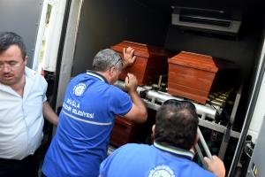 The coffin of drowned Syrian toddler Aylan Kurdi is&nbsp;&hellip;