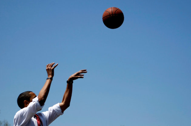 obama-basketball.jpg