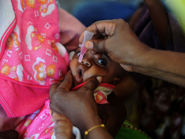 خطة لاستئصال شلل الأطفال من العالم 8796fd77-15fd-40bd-bdb4-915aae5affbd
