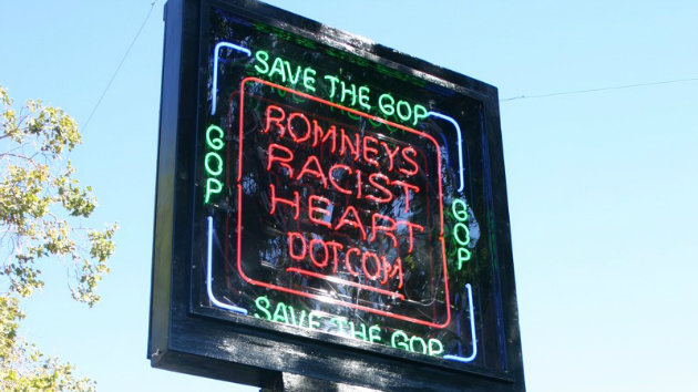 Steven Showers' code-violating sign (RomneysRacistHeart.com)