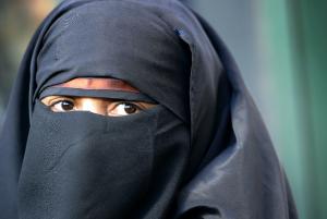 Chad has banned the full-face Muslim veil and ordered …