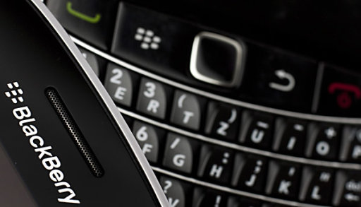 BlackBerry Z30 Siap Lawan Galaxy S4 dan iPhone 5S  