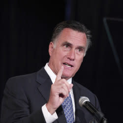 Mitt Romney bows out of 2016 race after a 3-week test run - Yahoo News