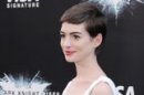 Hati Anne Hathaway Hancur Atas Tragedi Penembakan