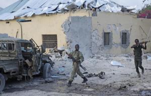 Somali soldiers take position after a bomb that was &hellip;