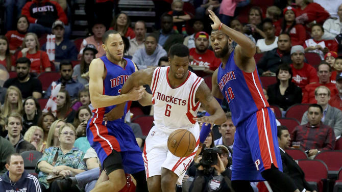 Struggles continue as Pistons fall to Rockets in Houston, 103-93 20150306_ads_sy9_403