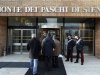 People arrive at Banca Monte dei Paschi in Siena